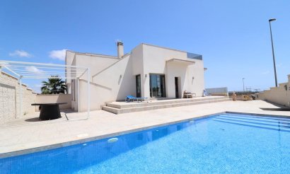 Villa - Reventa - San Miguel de Salinas - C-99770