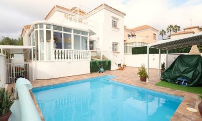Villa - Reventa - San Miguel de Salinas - Las filipinas
