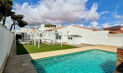 Villa - Reventa - Torrevieja - Torrevieja