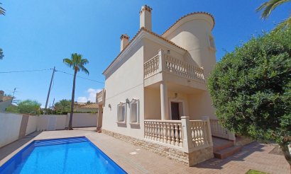 Villa - Revente - Cabo Roig - C-67353