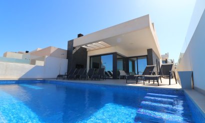 Villa - Revente - Ciudad Quesada - Pueblo Lucero