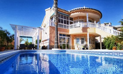 Villa - Revente - Orihuela Costa - C-26304