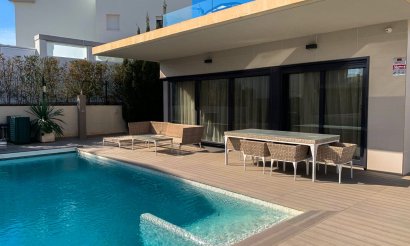 Villa - Revente - Orihuela Costa - Campoamor