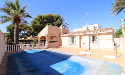 Villa - Revente - Orihuela Costa - Punta Prima