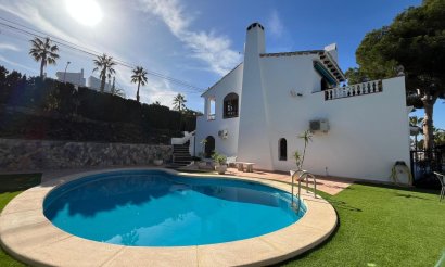 Villa - Revente - Orihuela Costa - Villamartin