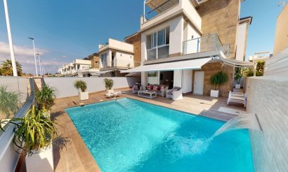 Villa - Revente - Torrevieja - Torrevieja