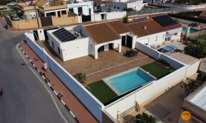 Villa - Revente - Torrevieja - Torrevieja