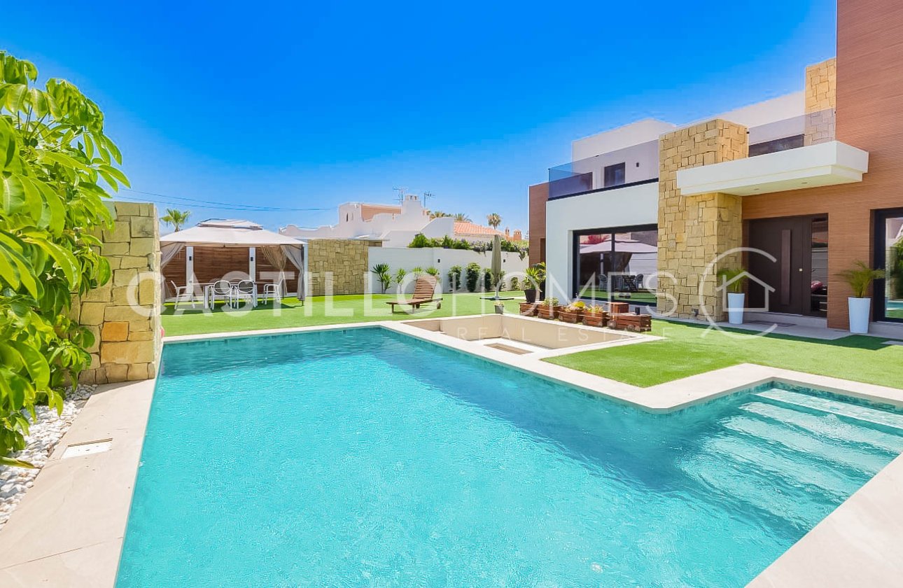 Resale - Villa - Torrevieja - Torreta Florida