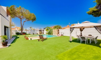 Resale - Villa - Torrevieja - Torreta Florida