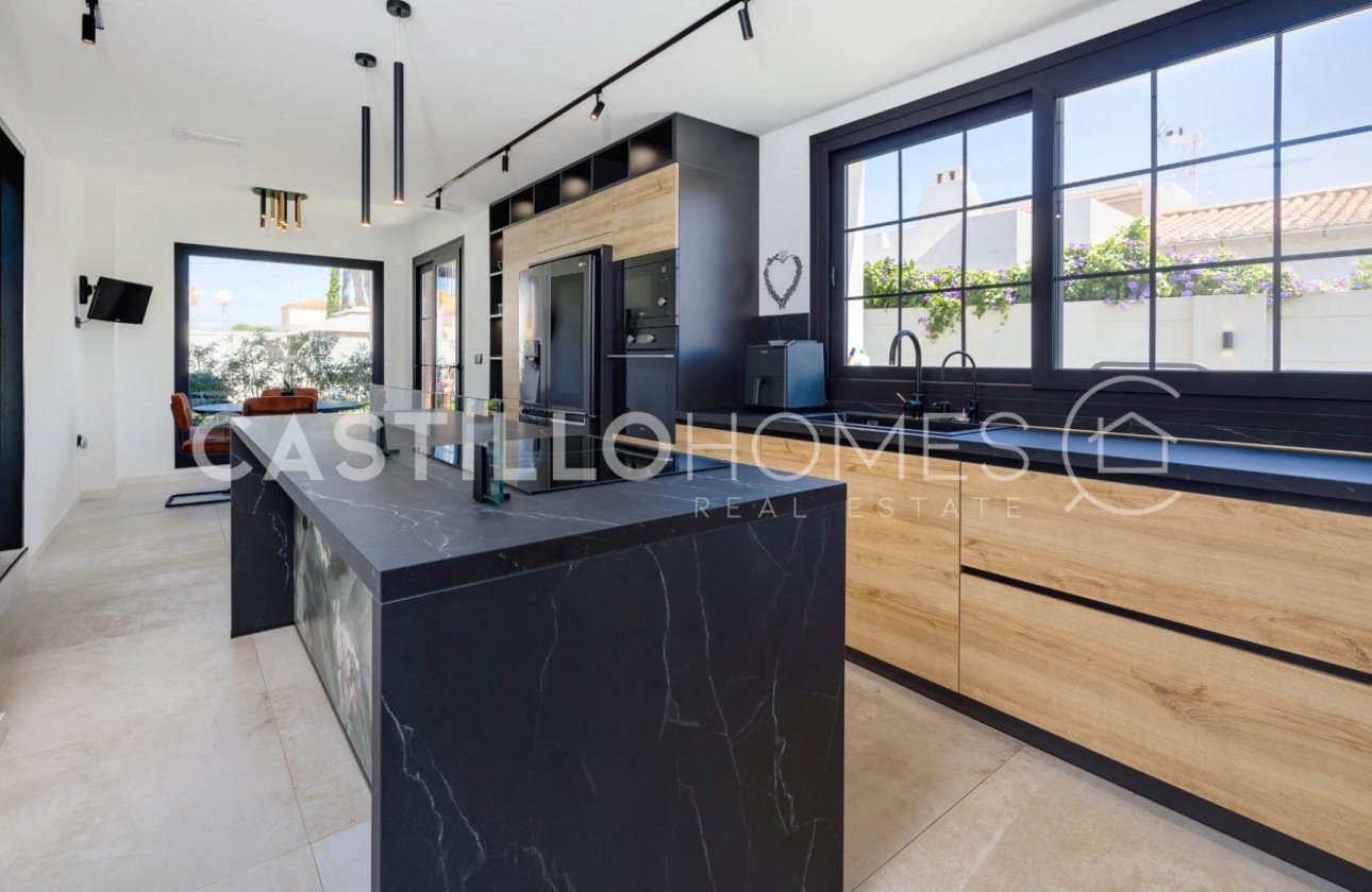 Resale - Villa - Torrevieja - Torreta Florida