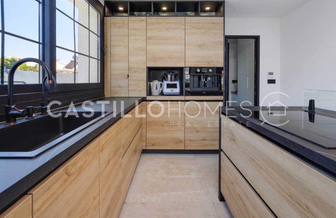 Resale - Villa - Torrevieja - Torreta Florida