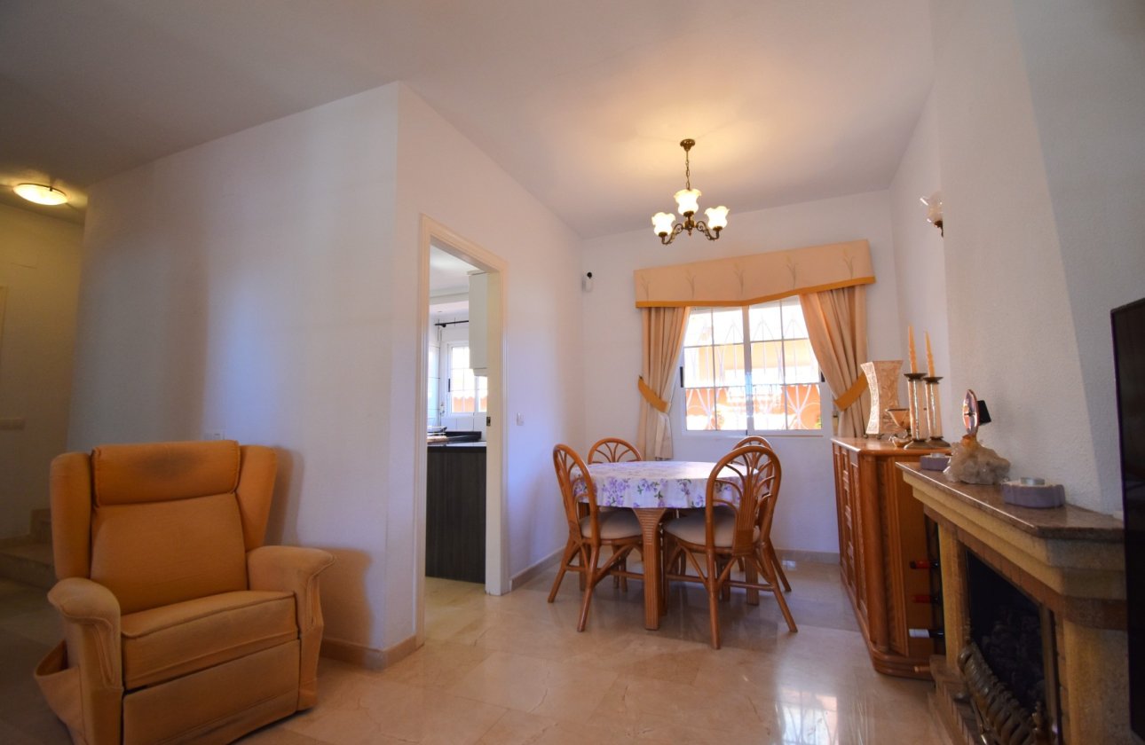 Resale - Villa - Orihuela Costa - Playa Flamenca