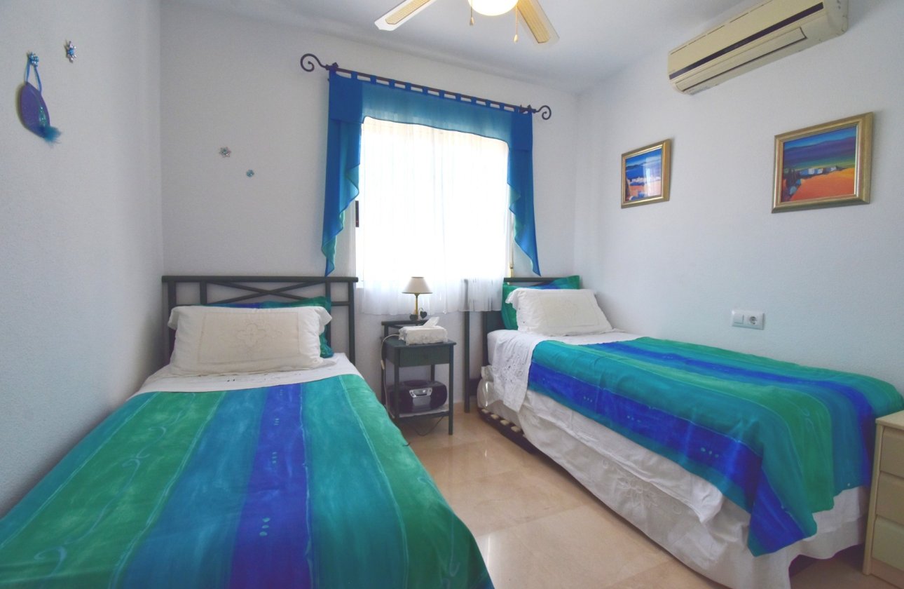 Resale - Villa - Orihuela Costa - Playa Flamenca