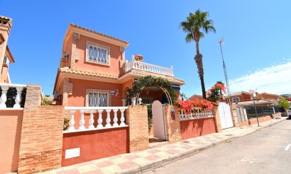 Resale - Villa - Orihuela Costa - Playa Flamenca