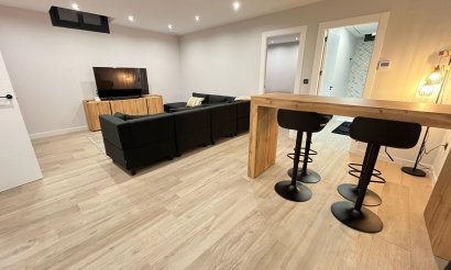 Resale - Villa - Orihuela Costa - Playa Flamenca