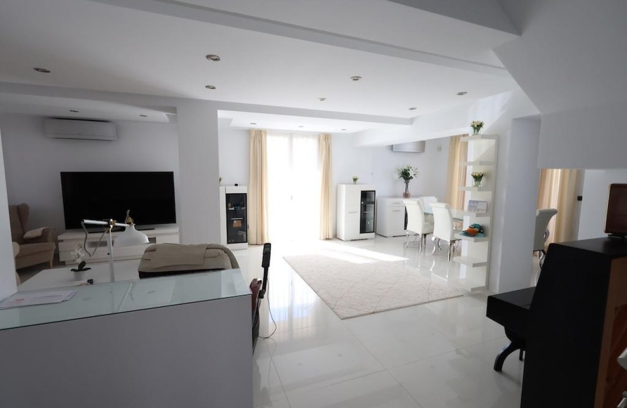 Resale - Villa - Cabo Roig - Costa blanca