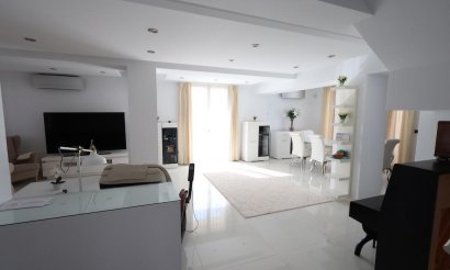 Resale - Villa - Cabo Roig - Costa blanca