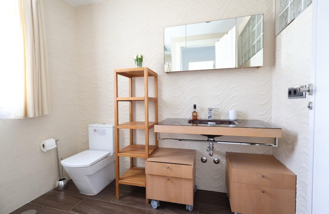 Resale - Villa - Cabo Roig - Costa blanca