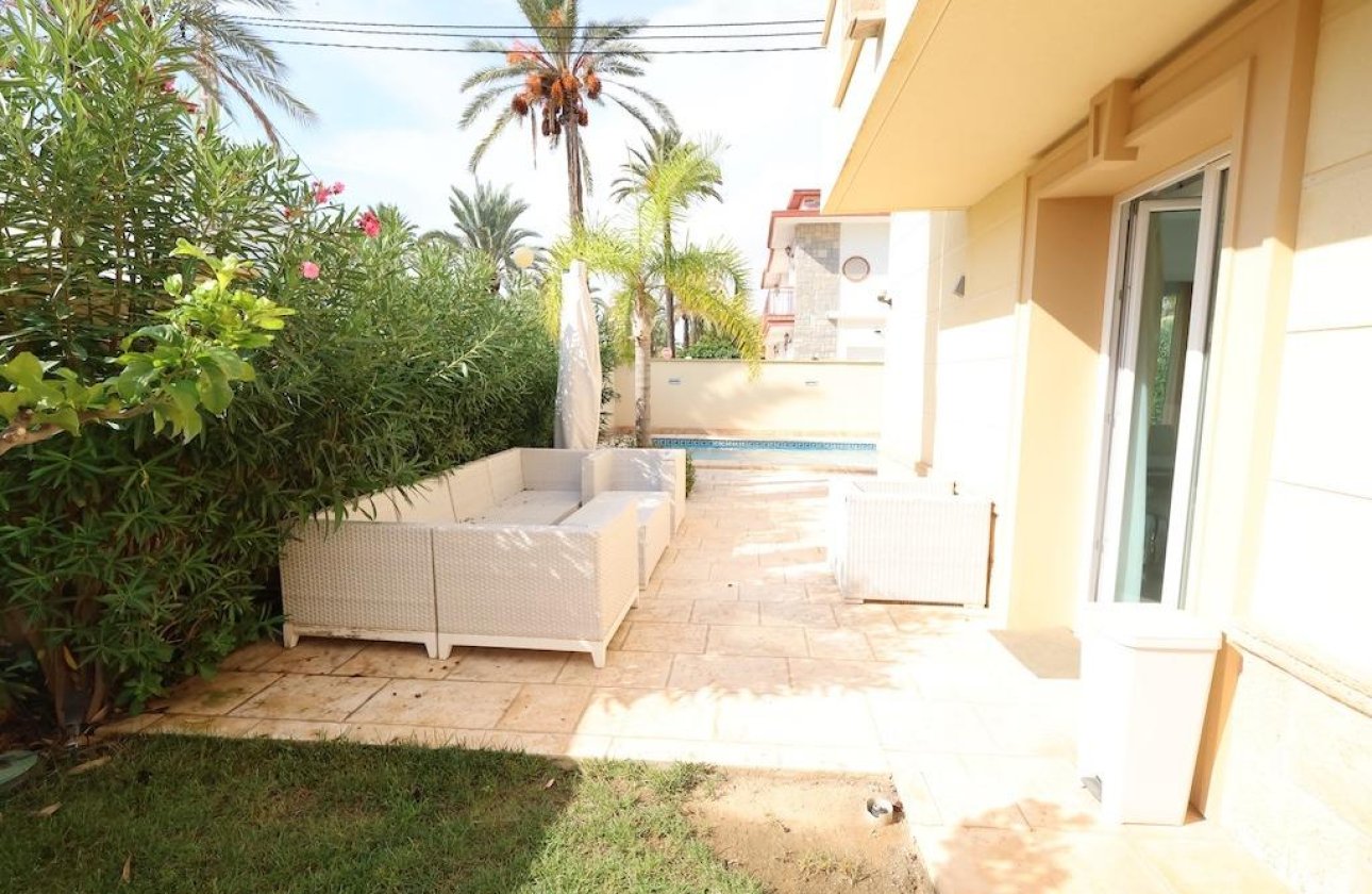 Resale - Villa - Cabo Roig - Costa blanca