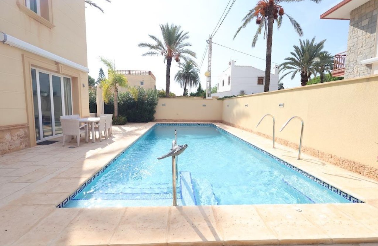 Resale - Villa - Cabo Roig - Costa blanca