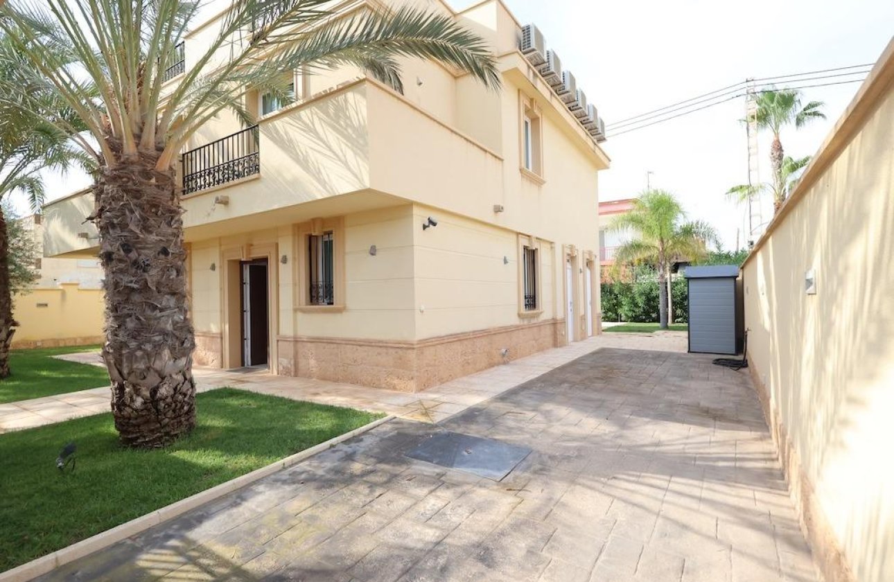 Resale - Villa - Cabo Roig - Costa blanca