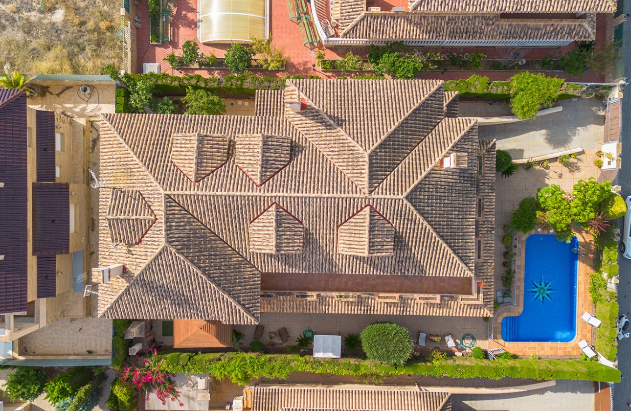 Resale - Villa - Torrevieja - La Veleta