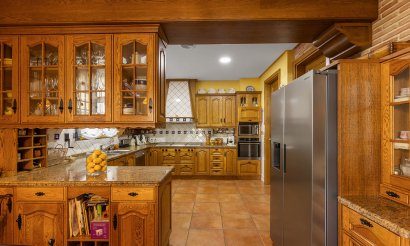 Resale - Villa - Torrevieja - La Veleta