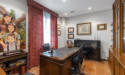 Resale - Villa - Torrevieja - La Veleta