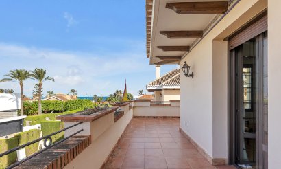 Resale - Villa - Torrevieja - La Veleta