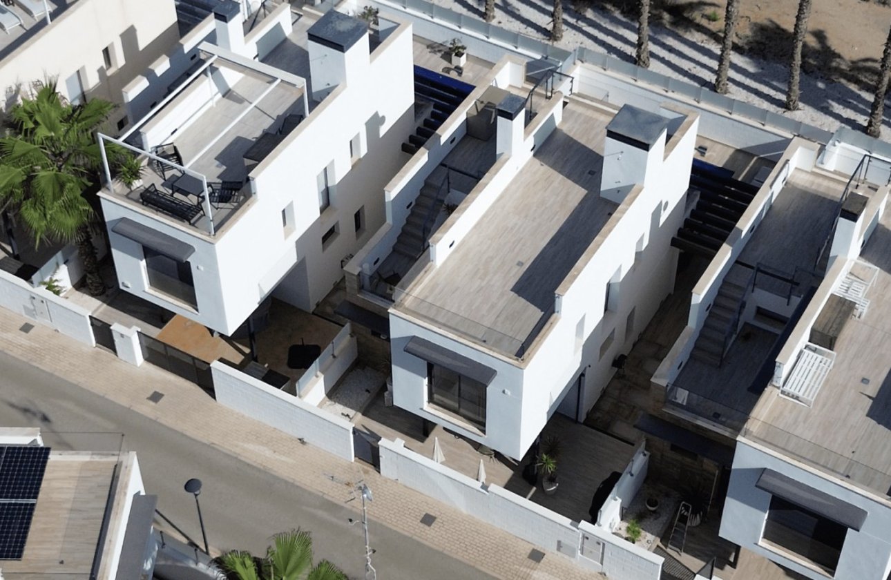 Resale - Villa - Orihuela Costa - Lomas de Cabo Roig