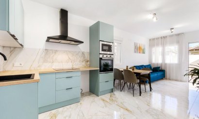 Resale - Villa - Torrevieja - El chaparral