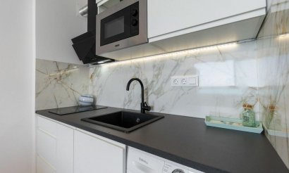 Resale - Apartment / flat - Torrevieja - Cabo cervera