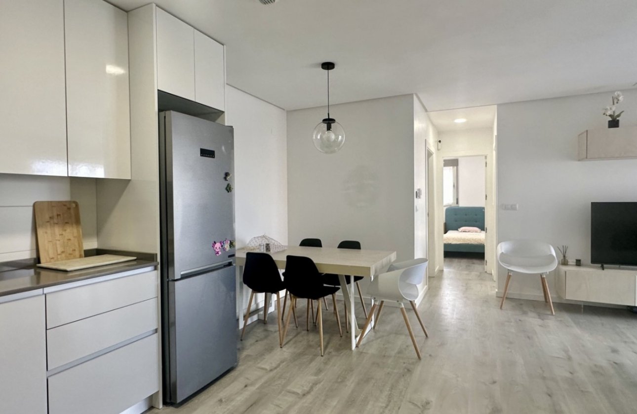 Resale - Apartment / flat - Orihuela Costa - Villamartín