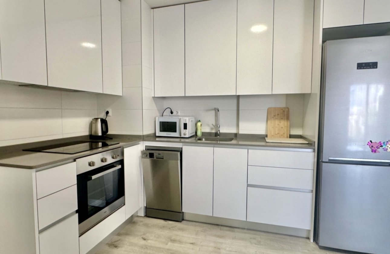 Resale - Apartment / flat - Orihuela Costa - Villamartín