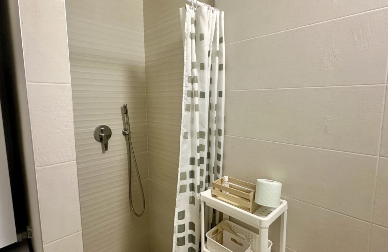 Resale - Apartment / flat - Orihuela Costa - Villamartín