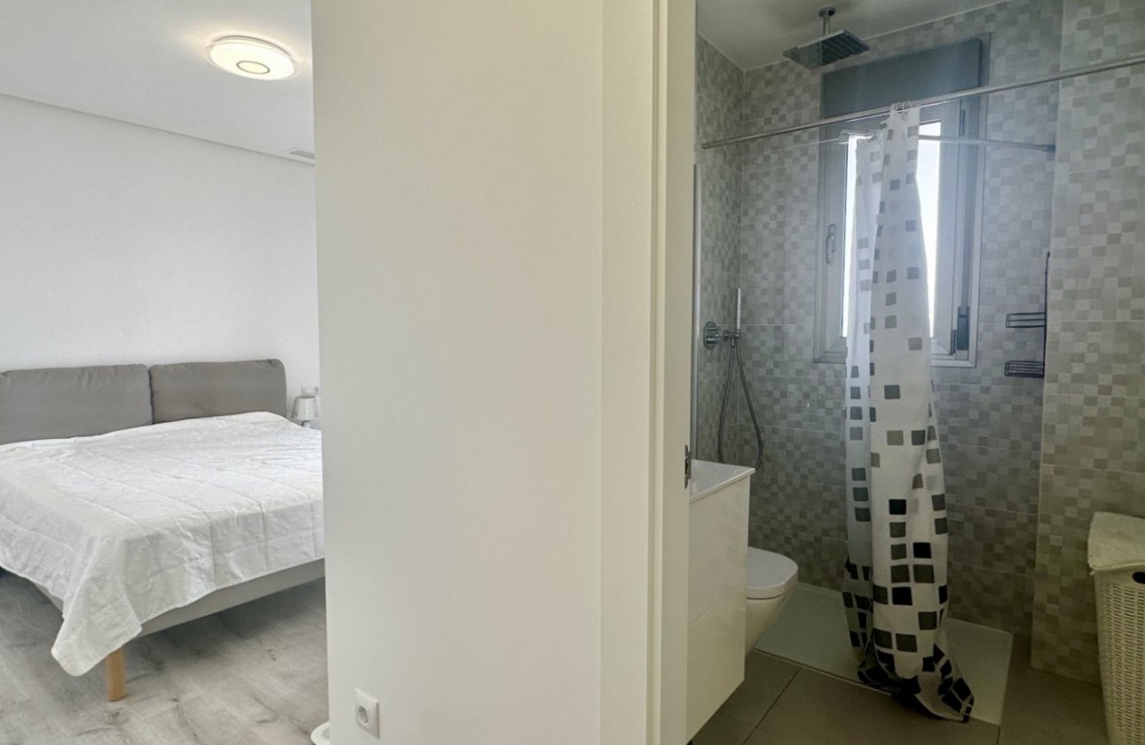 Resale - Apartment / flat - Orihuela Costa - Villamartín