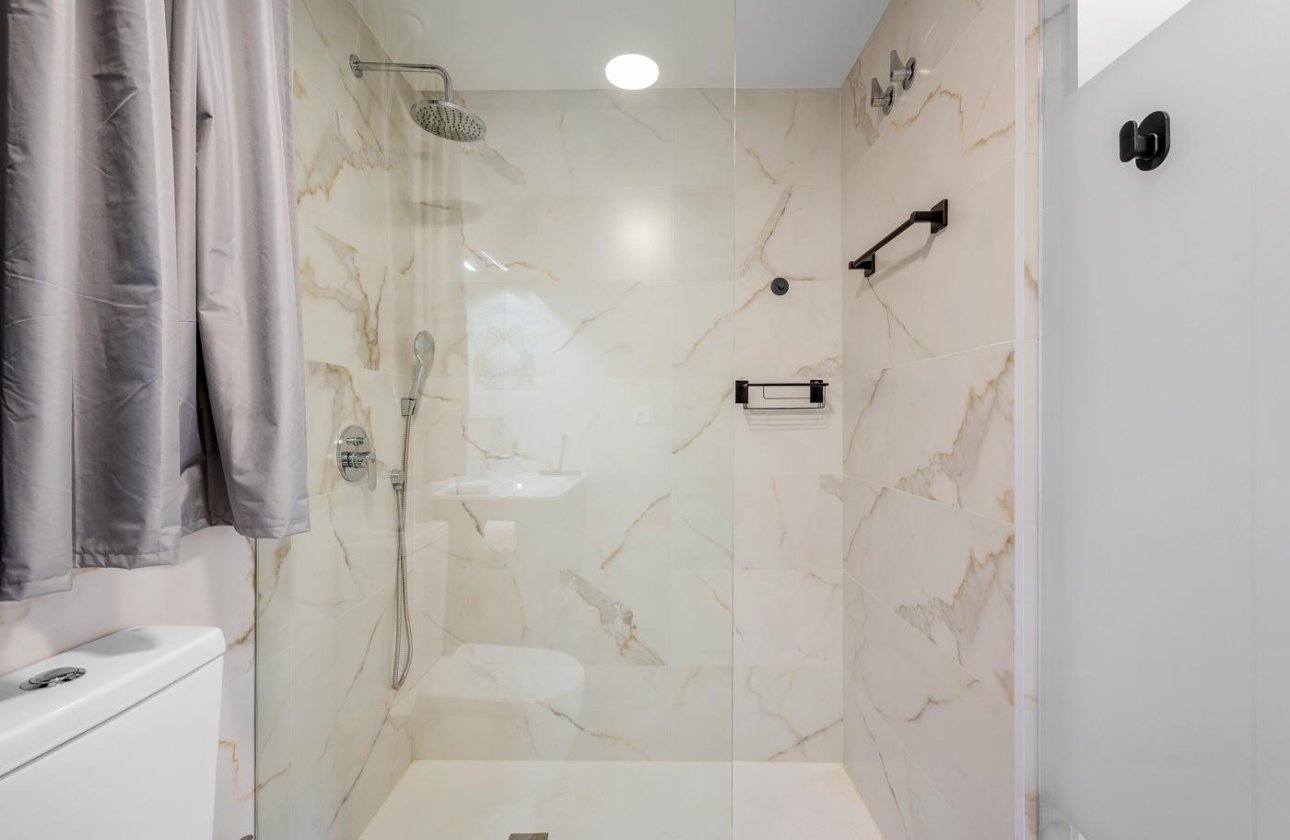 Resale - Apartment / flat - Orihuela Costa - valentino golf III