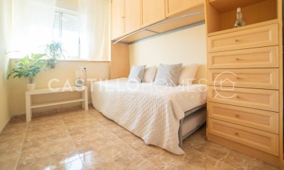 Resale - Apartment / flat - Torrevieja - Centro