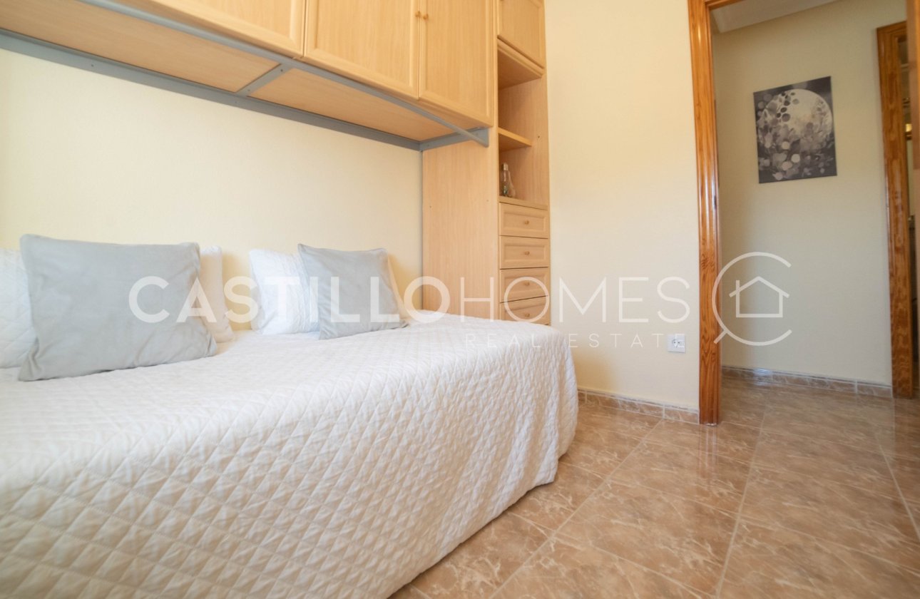 Resale - Apartment / flat - Torrevieja - Centro