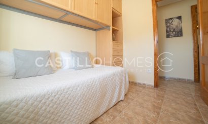 Resale - Apartment / flat - Torrevieja - Centro