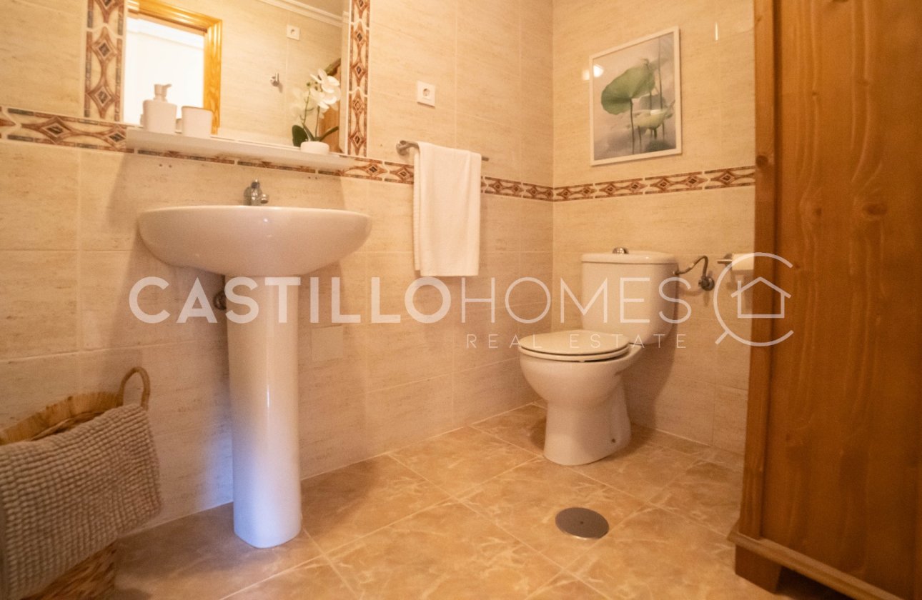 Resale - Apartment / flat - Torrevieja - Centro