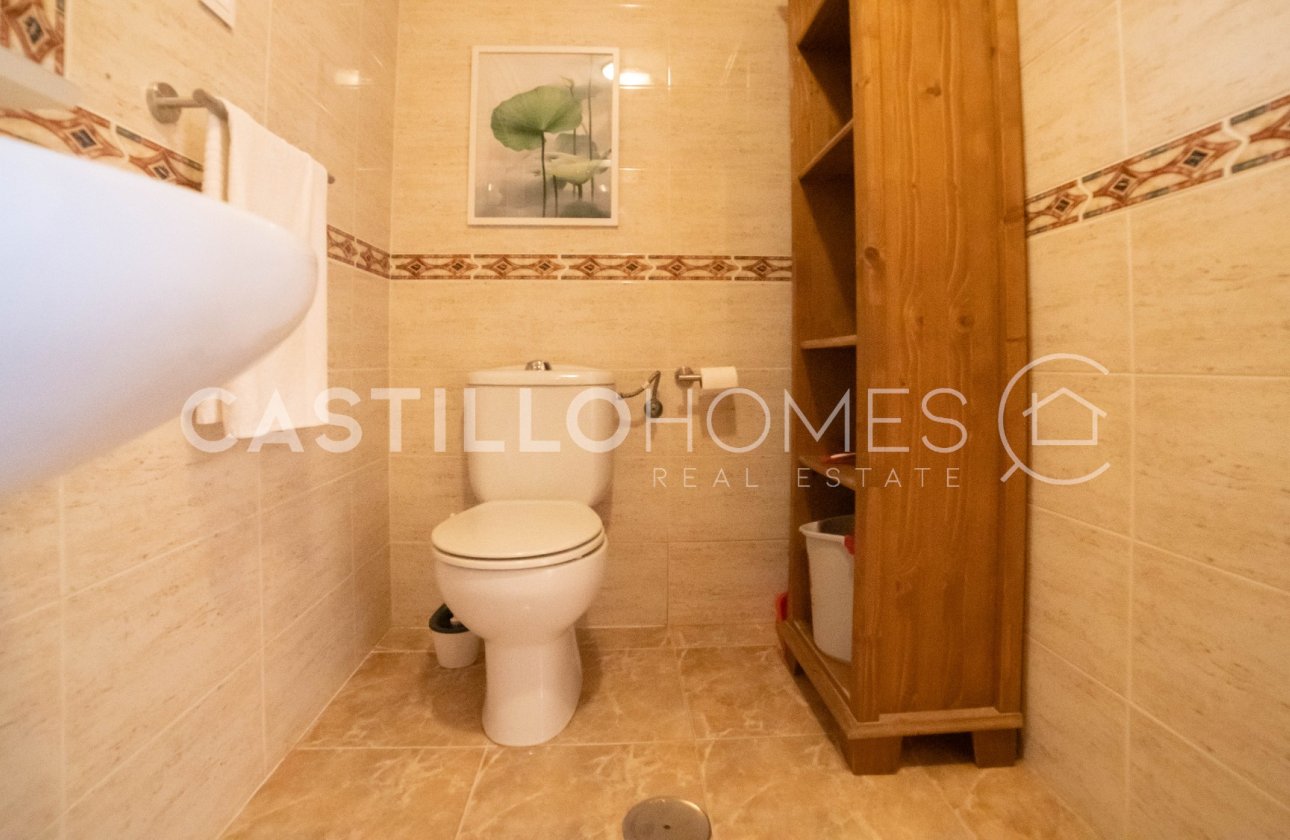 Resale - Apartment / flat - Torrevieja - Centro