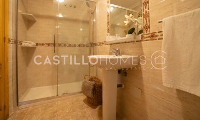 Resale - Apartment / flat - Torrevieja - Centro