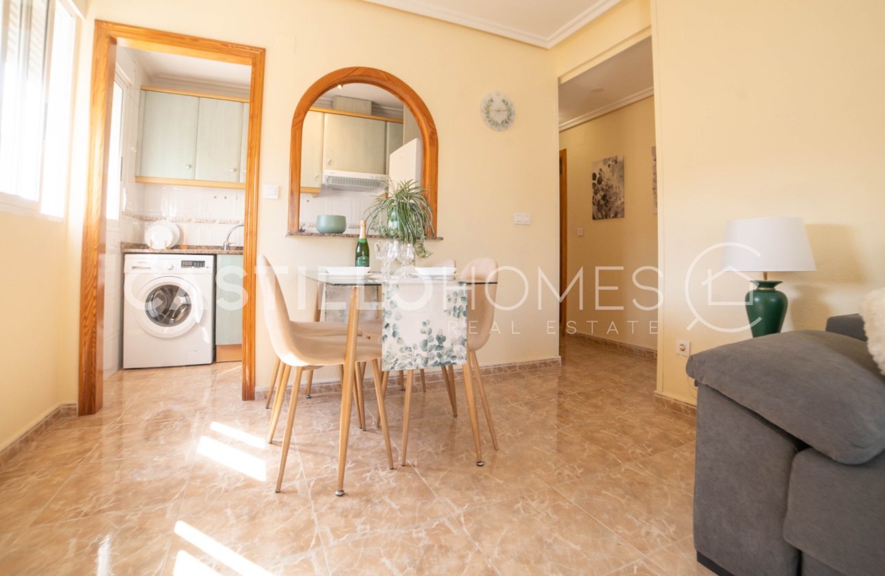 Resale - Apartment / flat - Torrevieja - Centro