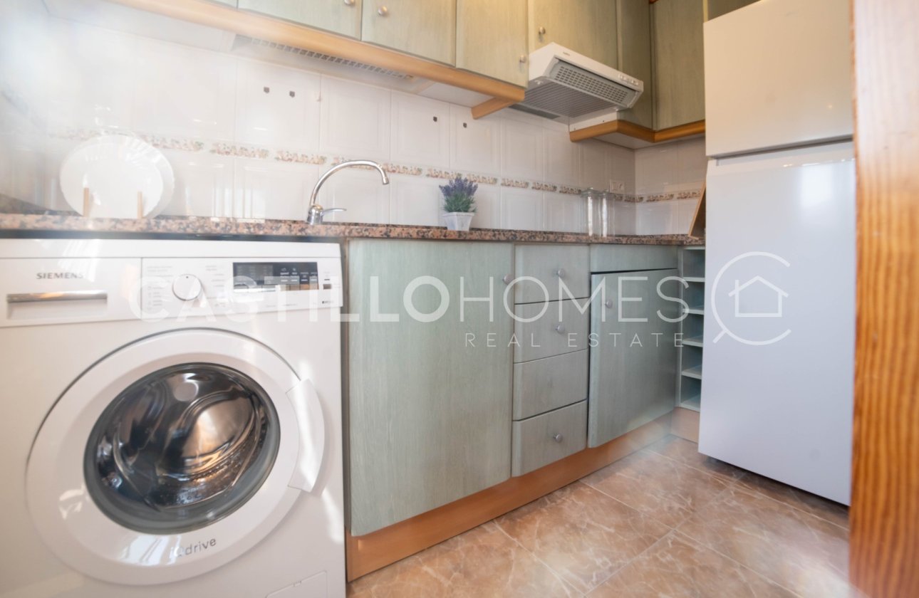 Resale - Apartment / flat - Torrevieja - Centro