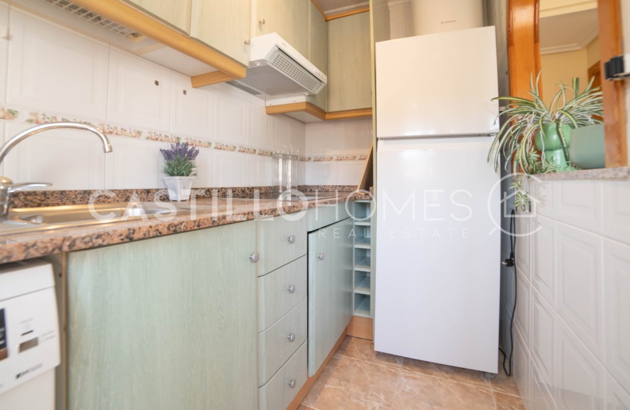 Resale - Apartment / flat - Torrevieja - Centro