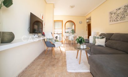 Resale - Apartment / flat - Torrevieja - Centro