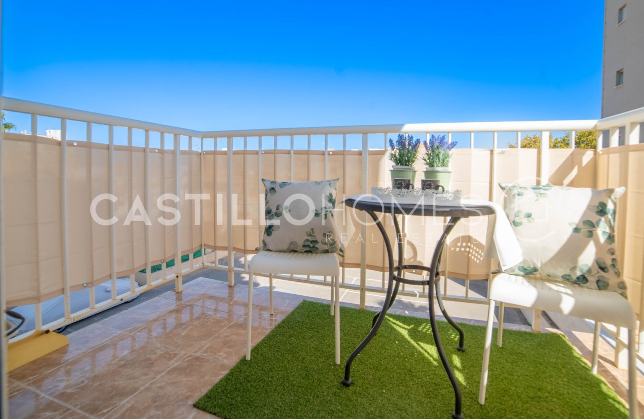 Resale - Apartment / flat - Torrevieja - Centro