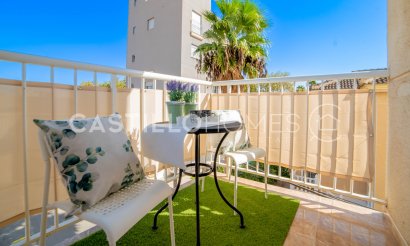 Resale - Apartment / flat - Torrevieja - Centro