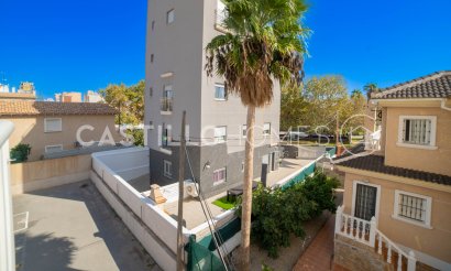 Resale - Apartment / flat - Torrevieja - Centro